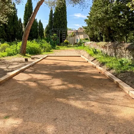 Familiale Pres De Avec Piscine Villa